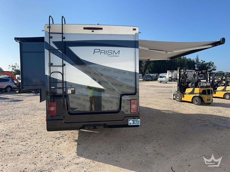 2021-mercedes-benz-sprinter-3500-xd-image-50