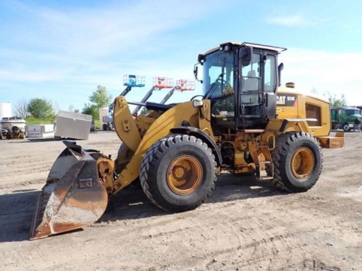 2018-caterpillar-924k-image-1
