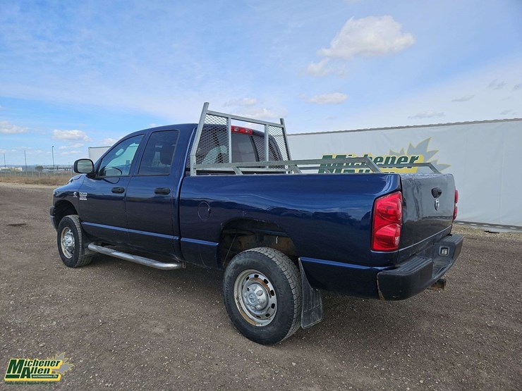 2008-dodge-ram-2500-image-3