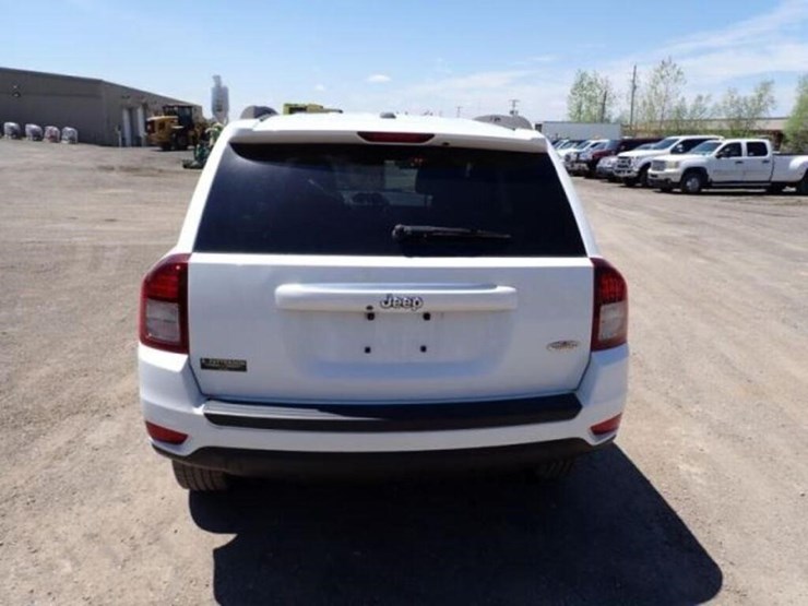 2016-jeep-compass-image-6