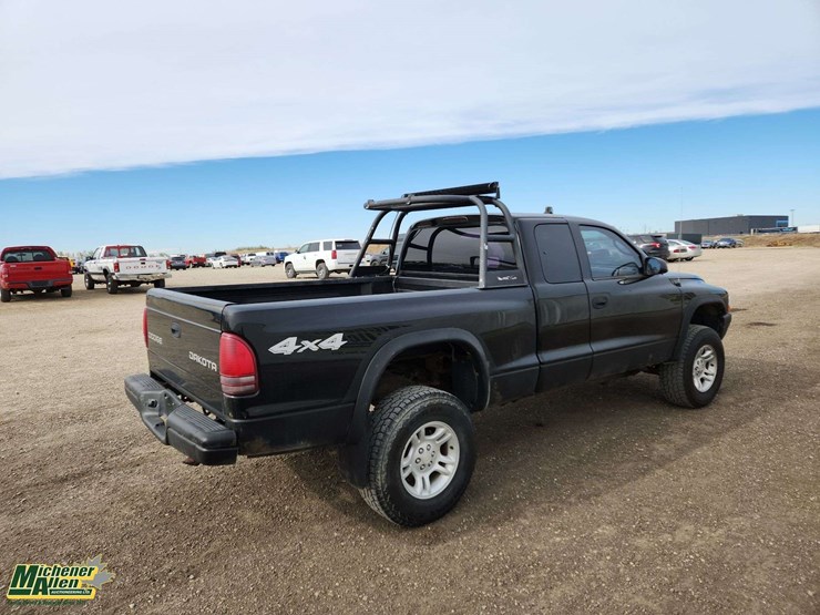 2003-dodge-dakota-image-4