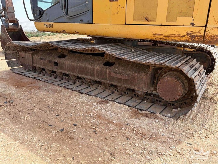 2007-deere-200d-lc-image-29