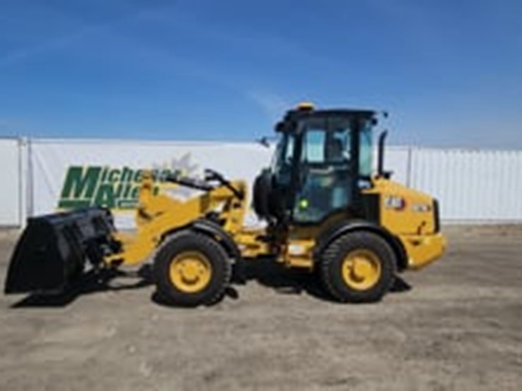 2022-caterpillar-907m-image-5
