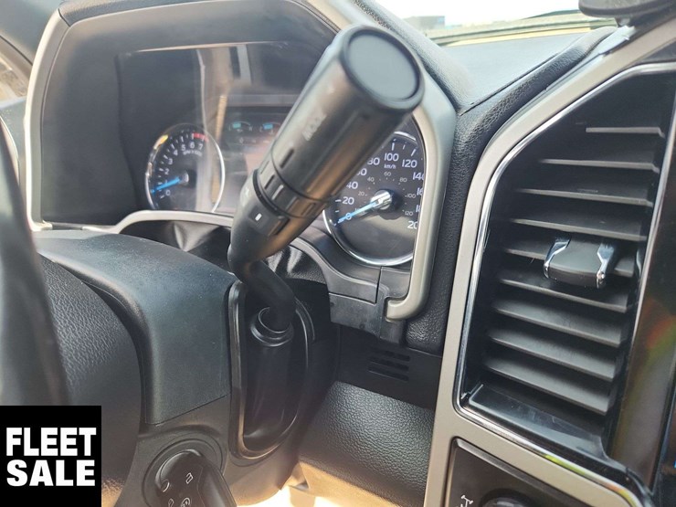2022-ford-f250-image-18
