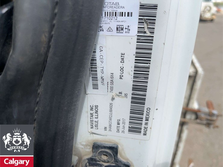 international-workstar-7400-image-28