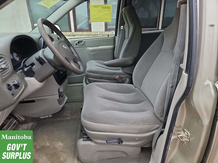 dodge-grand-caravan-image-18