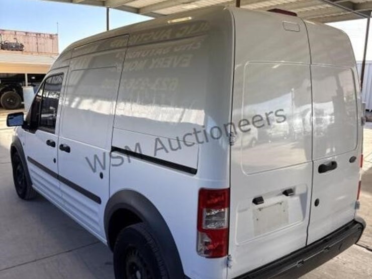 2011-ford-transit-connect-image-6