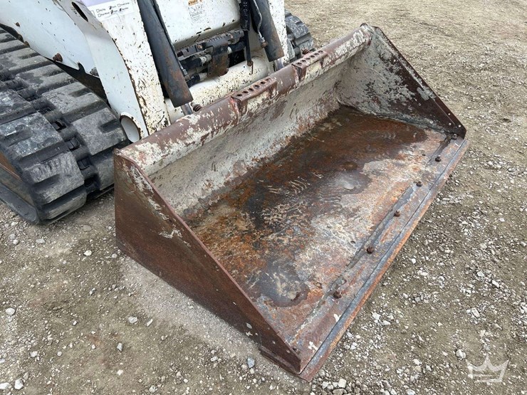 skid-steer-image-21