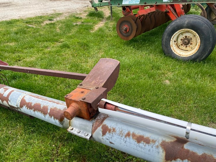 hutchison-6”x40’-transport-auger-with-hopper,-540-pto-image-19