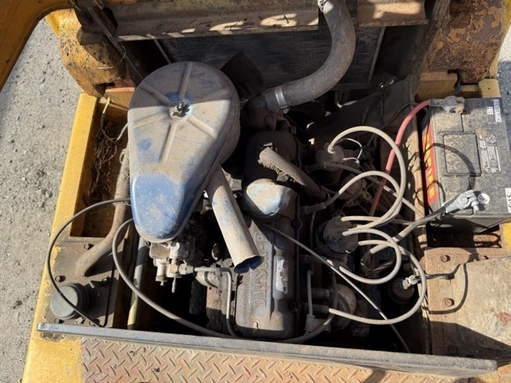 nissan-nfg101-forklift-image-19