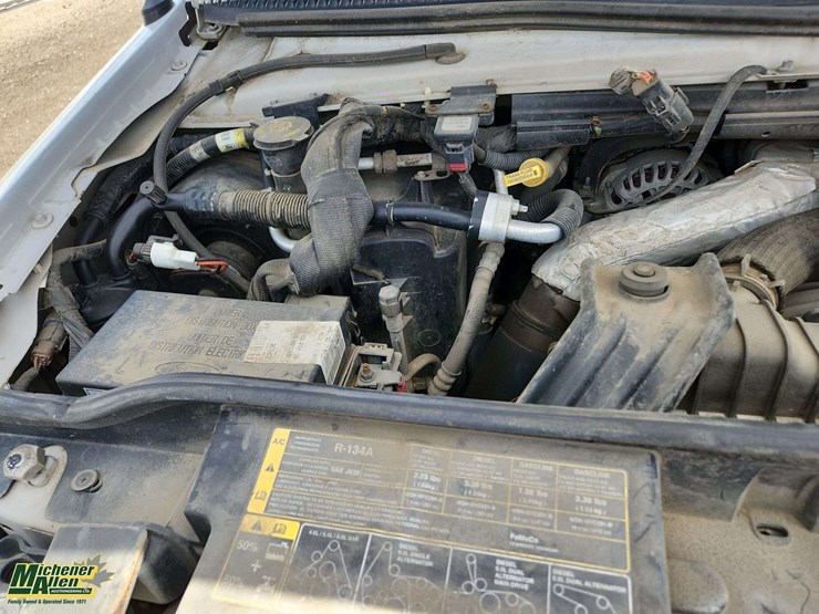 2008-ford-e350-image-24