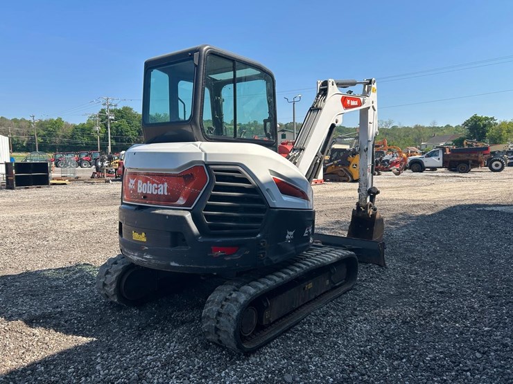 2021-bobcat-e42-image-4