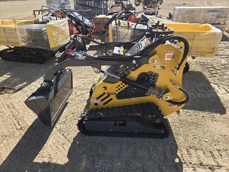 #660-•-new-sdlanch-ssl60-mini-track-skid-steer-image-2