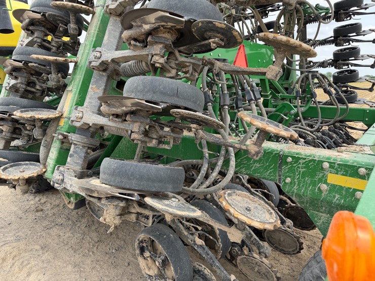 john-deere-1890-image-42