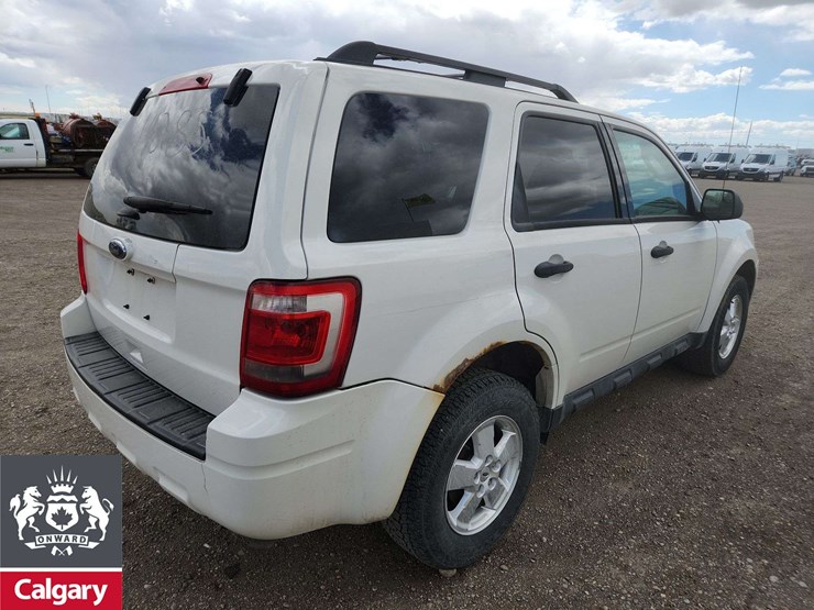 2012-ford-escape-xlt-image-4