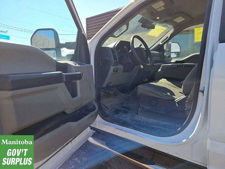 2017-ford-f250-image-17