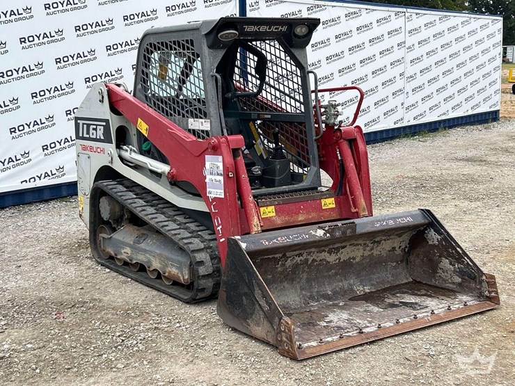 skid-steer-image-4