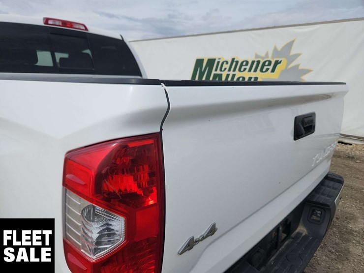 2014-toyota-tundra-image-33