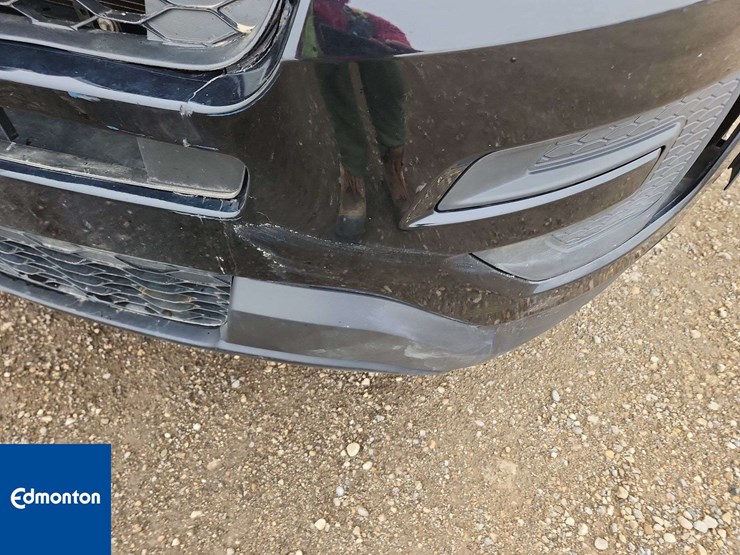 2018-ford-explorer-image-40