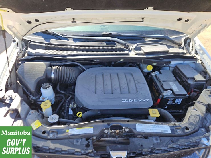 2012-dodge-grand-caravan-se-image-19