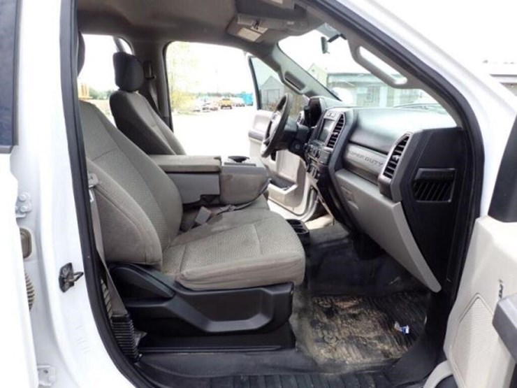 2018-ford-f250-xl-image-23
