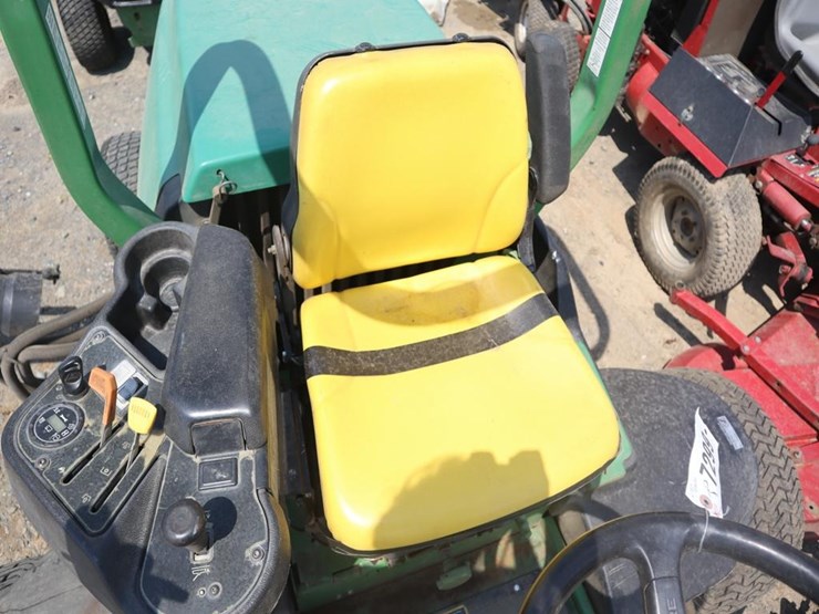 john-deere-7500-image-15