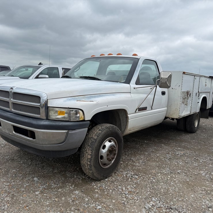 2001 DODGE RAM 3500