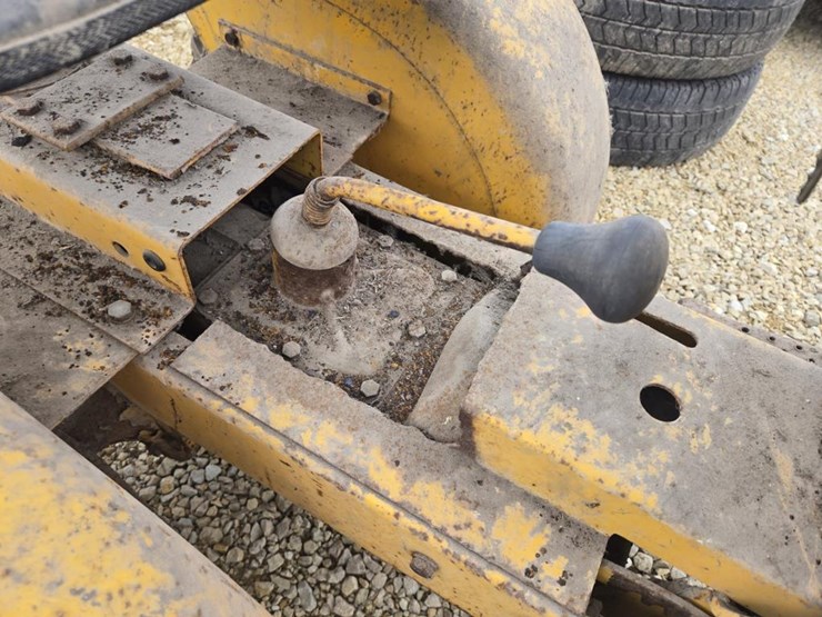 cub-cadet-100-image-4