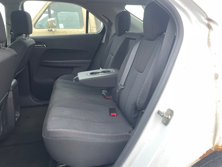 2012-chevrolet-equinox-image-44
