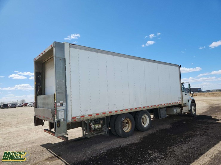 international-durastar-4400-image-4