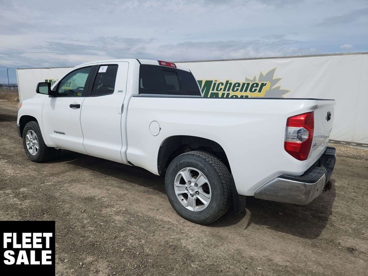 2014-toyota-tundra-image-3