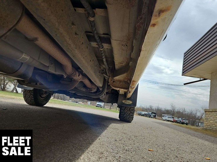 2011-ford-cargo-image-29