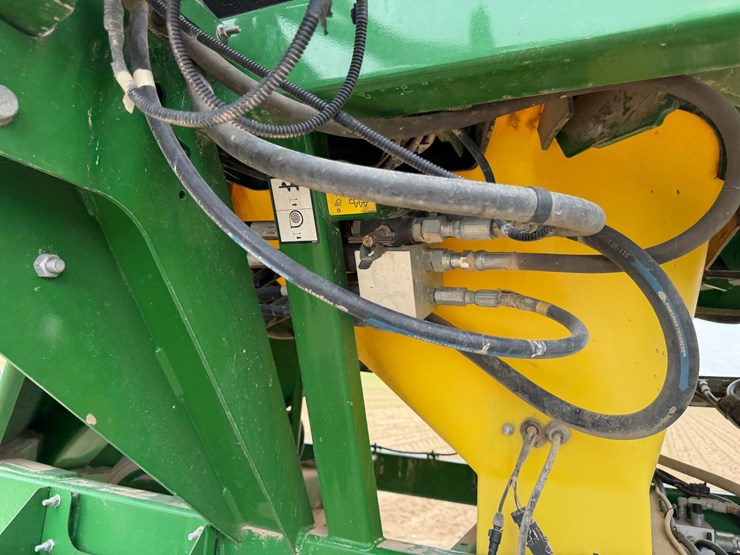 john-deere-1890-image-106