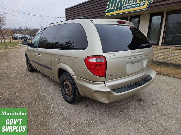 dodge-grand-caravan-image-9
