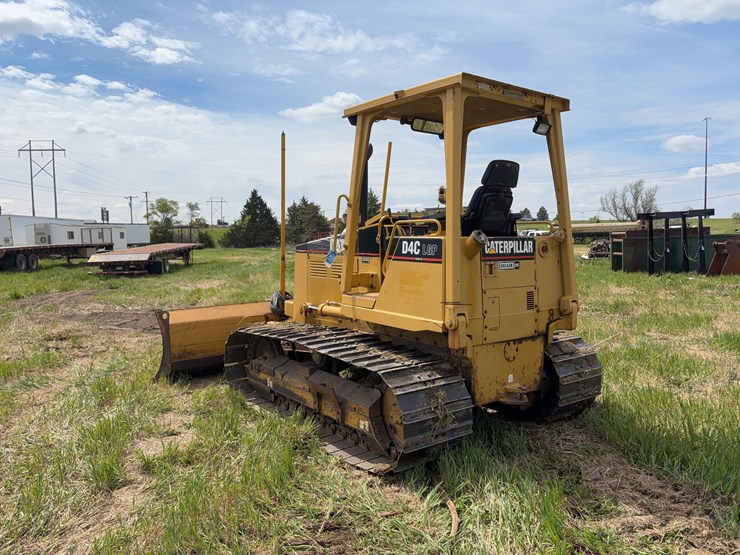 1995-caterpillar-d4c-image-7