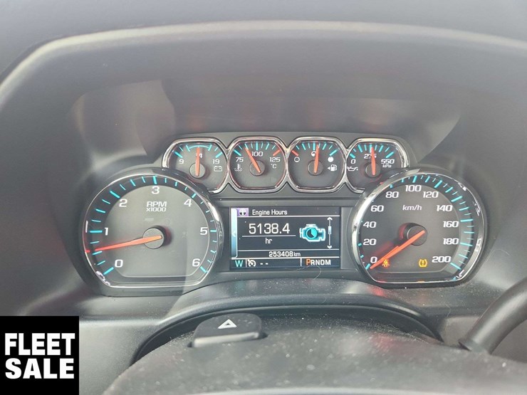 2015-chevrolet-silverado-1500-image-20