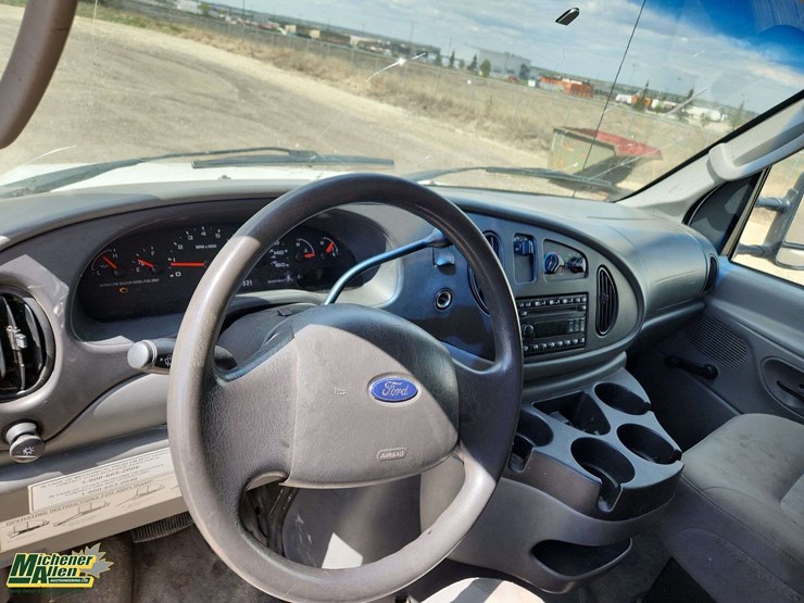 2008-ford-e350-image-13