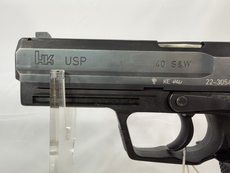 #5-•-heckler-&-koch-usp-40-s&w-pistol-22-30544-image-7