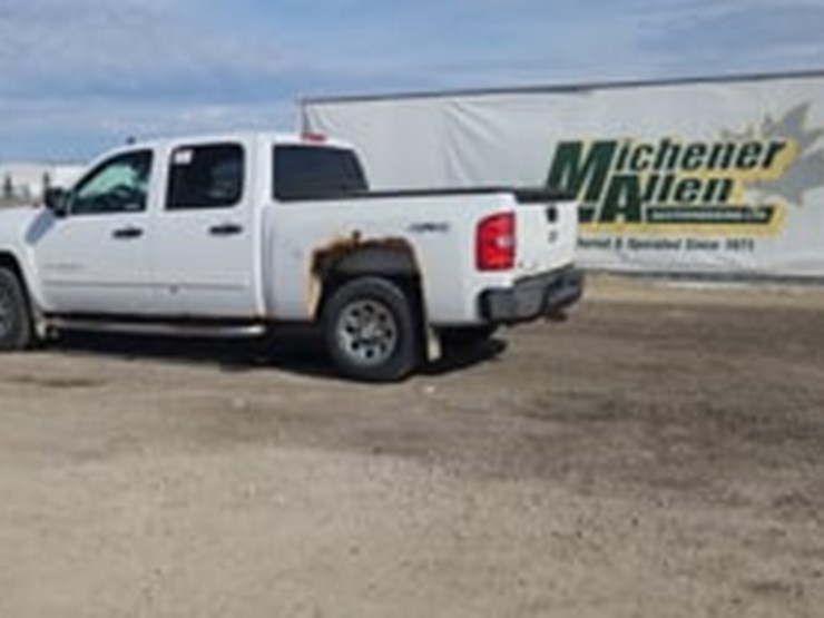 2012-chevrolet-silverado-1500-image-5