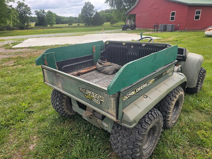 john-deere-gator-image-9