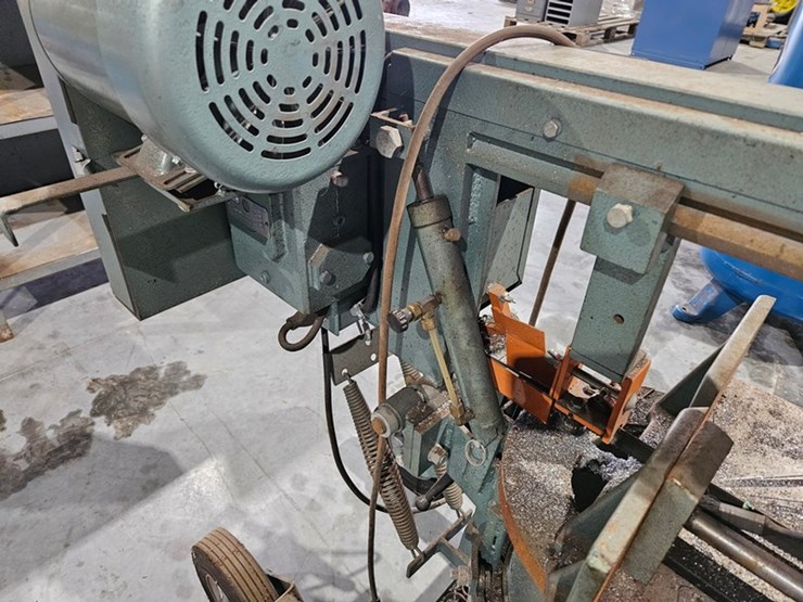 #6189-•-ellis-1600-metal-band-saw-image-10