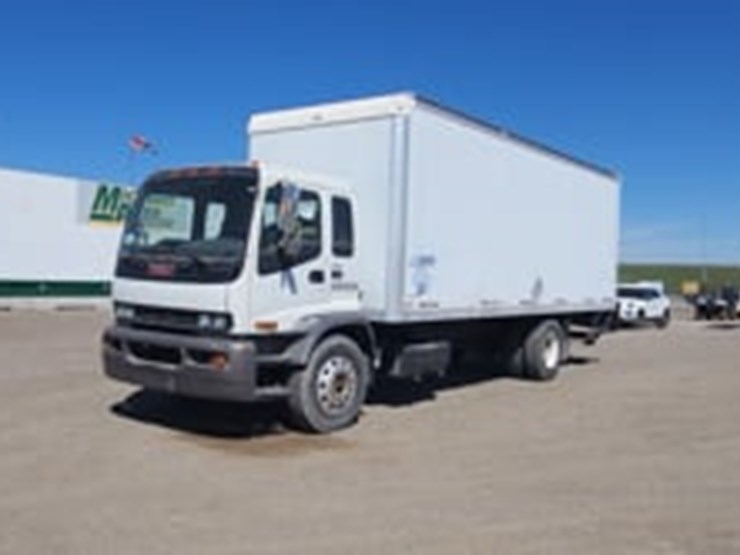 2006-gmc-t7500-image-5