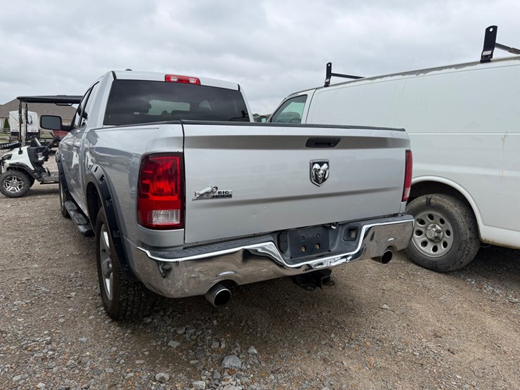 2013-dodge-ram-1500-image-4