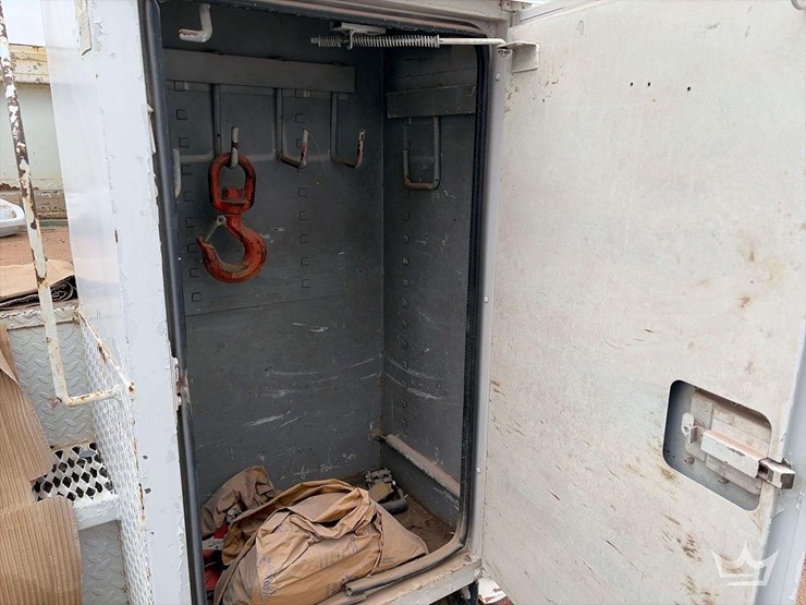2005-international-durastar-4300-image-32
