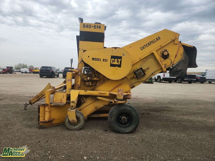 caterpillar-we-851b-image-10