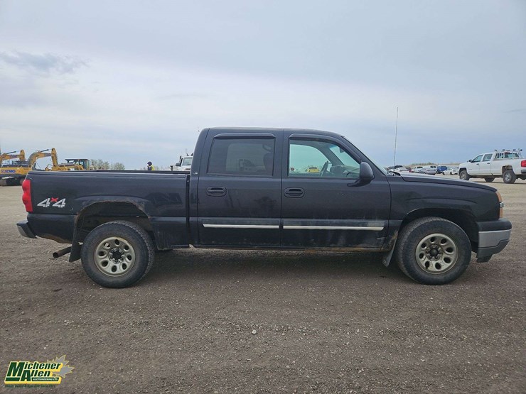 2005-chevrolet-silverado-1500-image-9