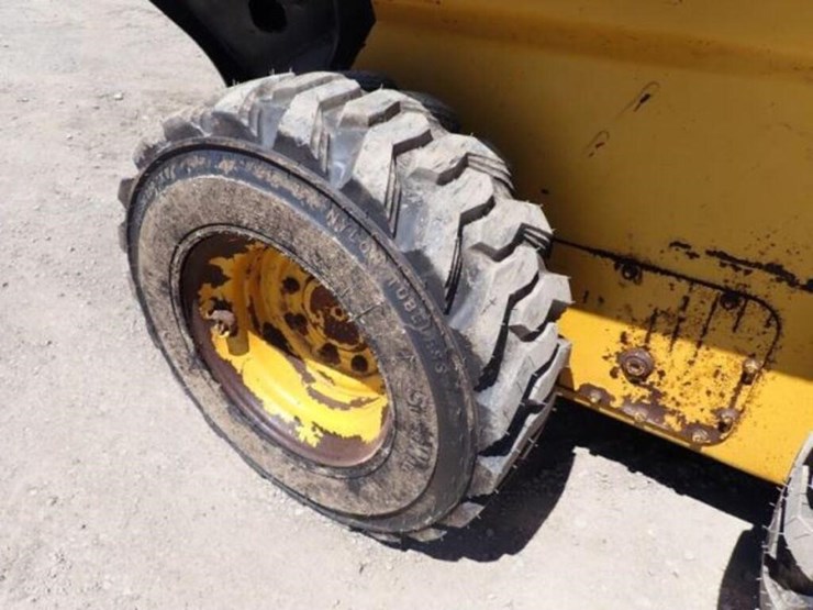 2019-deere-320g-image-26
