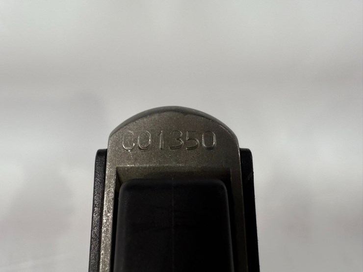 #19-•-laseraim-stainless-steel-45acp-pistol-c01350-image-42