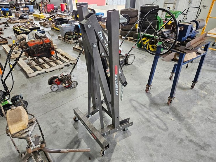 #6273-•-pittsburgh-heavy-duty-2-ton-folding-engine-crane-image-5