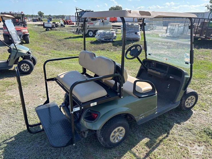 2019-ez-go-electric-cart-image-3